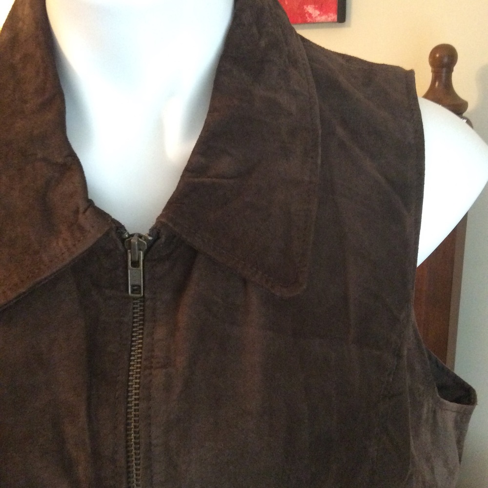Chocolate Brown suede vest - Picture 4 of 4
